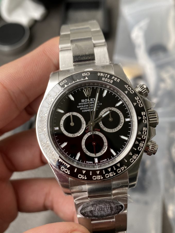 Clean Factory Watch CF Watches Rolex Daytona 126500LN Black Dial Black Cerachrom Bezel 904L Oystersteel SH4131 Movement 01