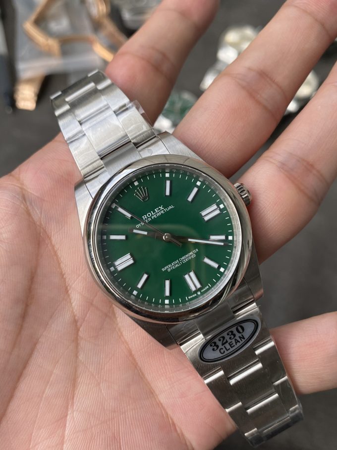 Clean Factory Rolex Oyster Perpetual 124300 CP OP 41mm Green Dial 904L Steel VR3230 Movement 03