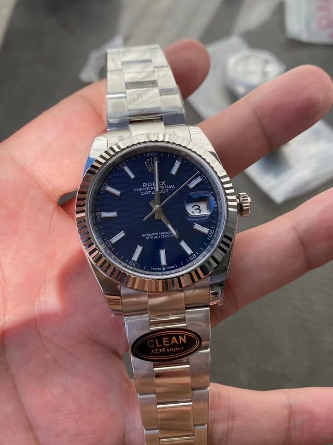 Clean Factory Rolex DateJust 41 126334 0031 Bright Blue Fluted Motif Dial on Oyster Bracelet Superclone 3235 Movement 02