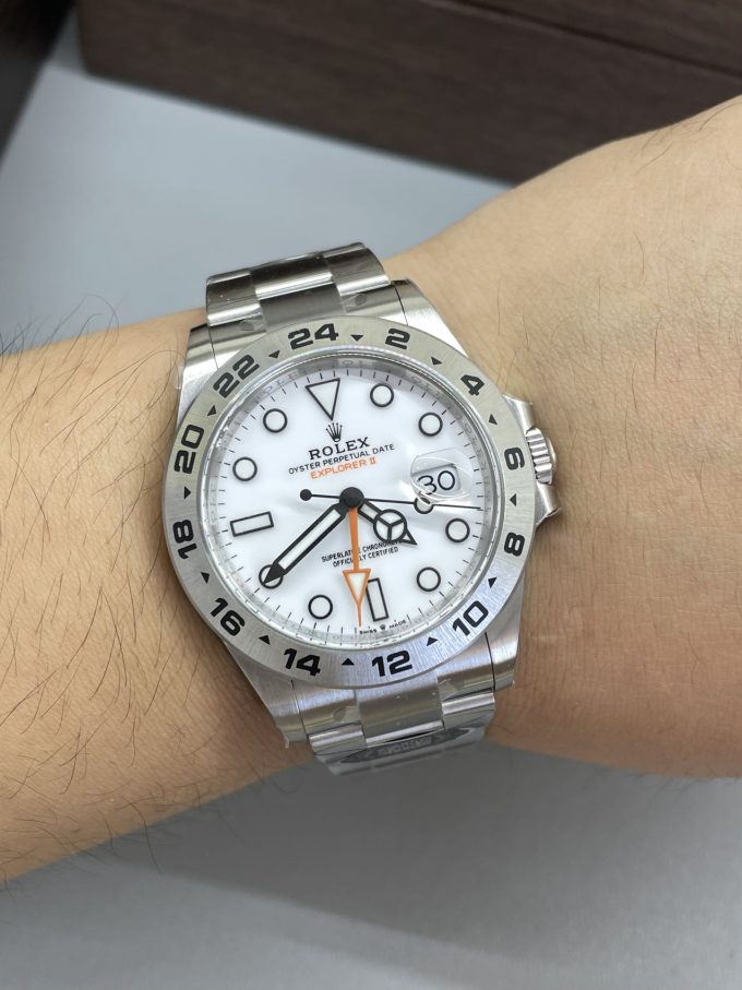 Clean Factory Watch Explorer II 226570 White Dial 904L Steel GMT Orange Arrow shaped Hand DanDong 3285 Movement 10