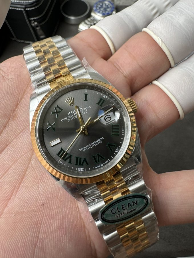 Clean Factory Rolex Datejust Wimbledon 36mm 126233 Grey Dial with Roma Markers Two Tone Yellow Gold Oystersteel Bracelet 05